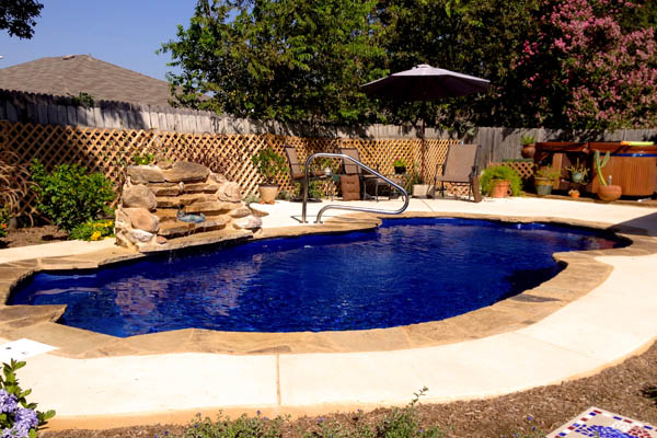 Lonestar Fiberglass Pools Largest In Ground Fiberglass Pool Manufacture