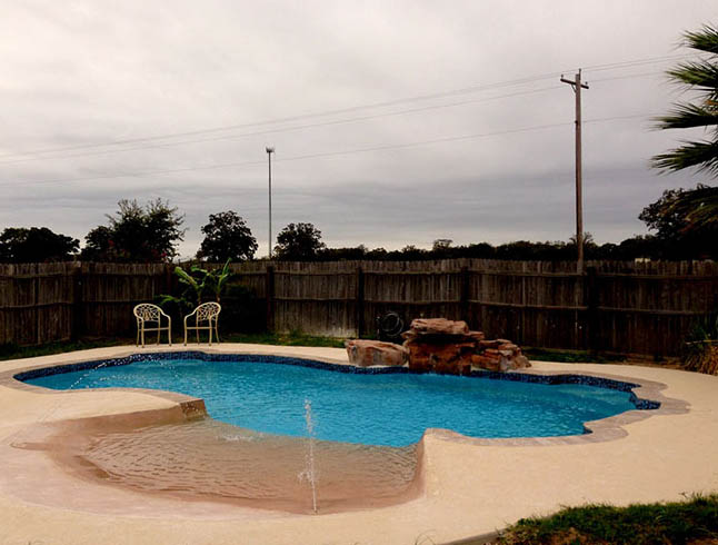 Lonestar Fiberglass Pools Beeville Texas for a private backyard oasis and staycation without the hassle of packing for travel and the airport