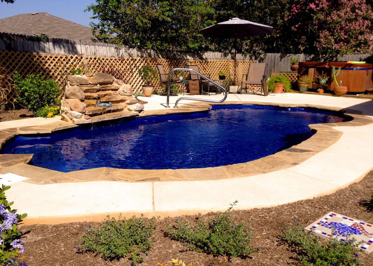 Lonestar Inground Fiberglass Pools Marion TX for a private backyard Oasis for wholesome family enjoyment, exercise, and association