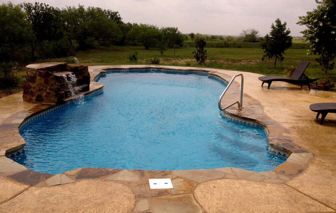 Lonestar Fiberglass Swimming Pools Timberwood Park Texas for a private backyard oasis and staycation without the hassle of leaving town