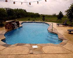 Gary Fiberglass Pool Dealer St Hedwig Texas Pipe Creek swimming pools professional contractor installing private water oasis
